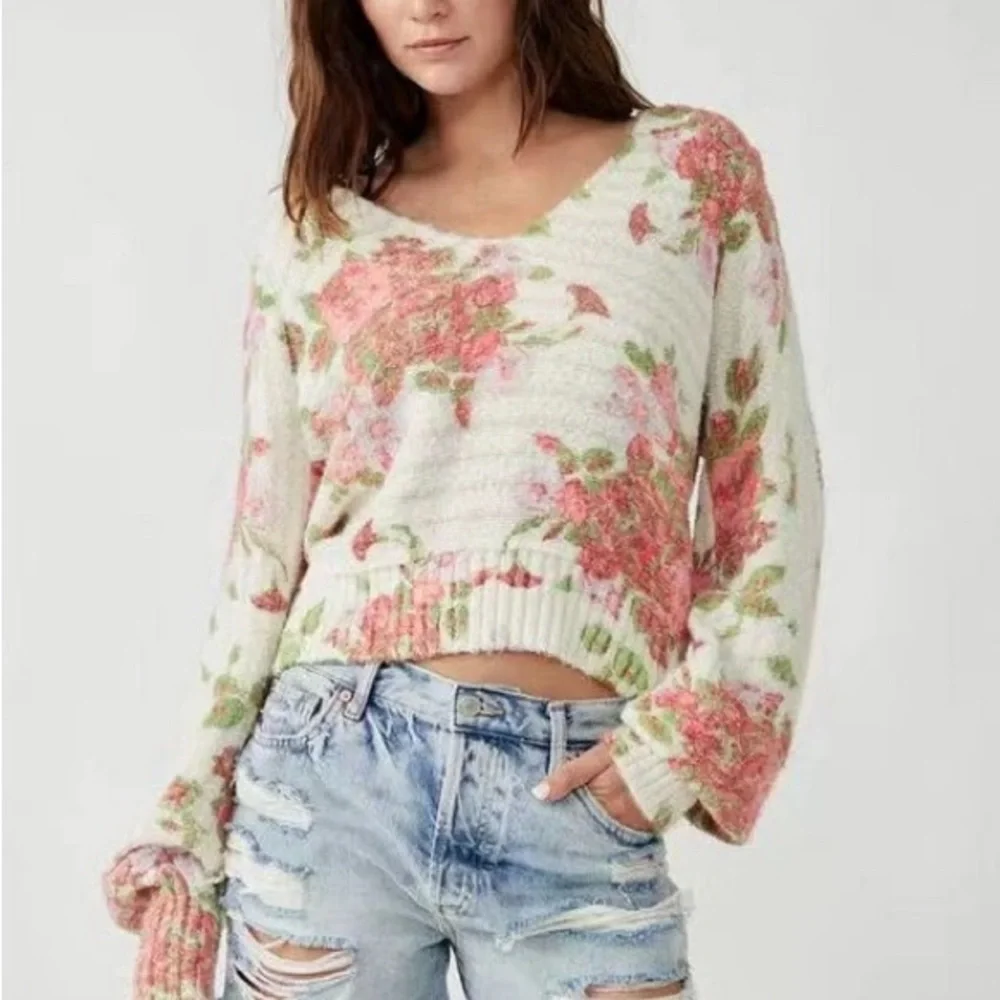 Free People Bed of Roses Sweater SZ M - Picture 3 of 11